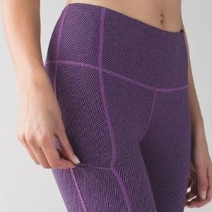 Lululemon Rebel Runner Crop Giant Herringbone Black Grape Leggings Size 6